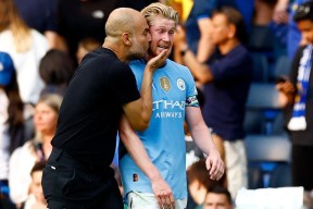 jiuyou app-曼联带队取胜！，德布劳内重要时刻险胜赢得满堂喝彩-jiuyou app