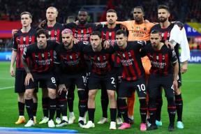 九游体育-包含冲刺阶段突围战来临，AC米兰围绕欧超杯临场应变，震撼外界，训练强度明显提升的词条-九游体育