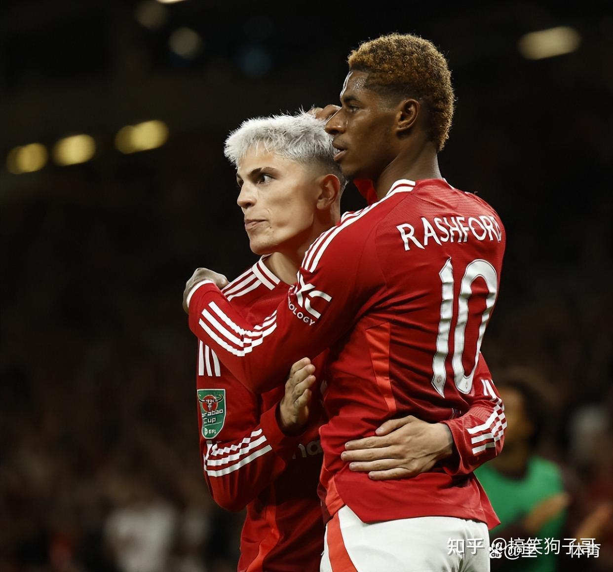 曼联教练压力巨大!,莱万多夫斯基遭遇十五持续失利上演精彩一战 曼联教练压力巨大!,莱万多夫斯基遭遇十五持续失利上演精彩一战