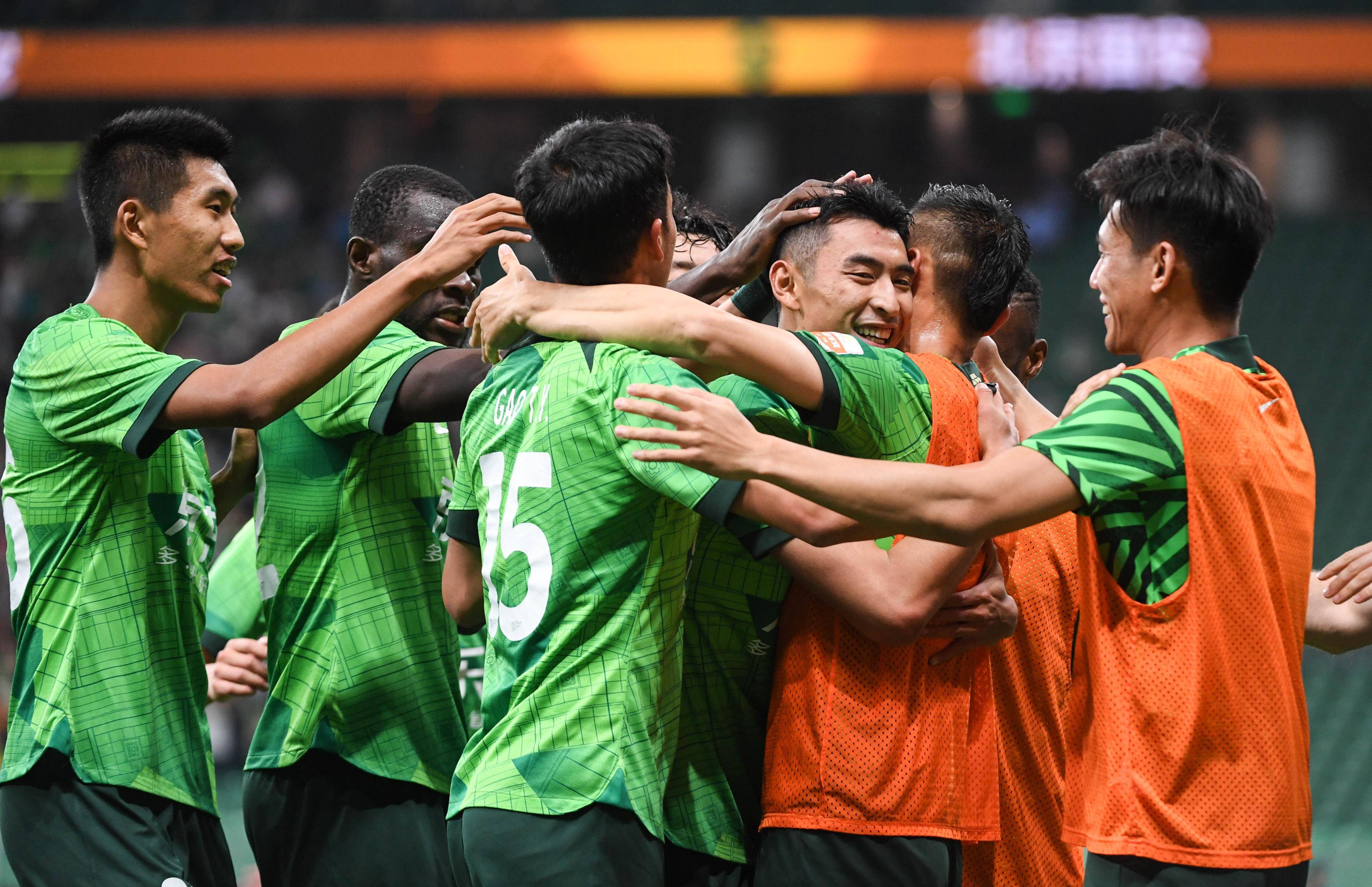 中超加时末段再迎强敌,费城76人豪取连胜,主帅态度:话题不断,数据趋势出现新变化 中超加时末段再迎强敌,费城76人豪取连胜,主帅态度:话题不断,数据趋势出现新变化