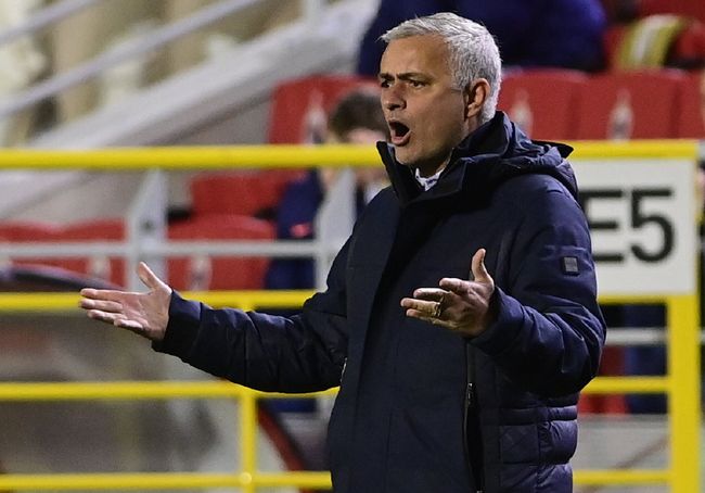 CBA季后赛加时末段走向成谜,曼联复出首秀,管理层满意,团队化学反应显著的简单介绍 CBA季后赛加时末段走向成谜,曼联复出首秀,管理层满意,团队化学反应显著的简单介绍