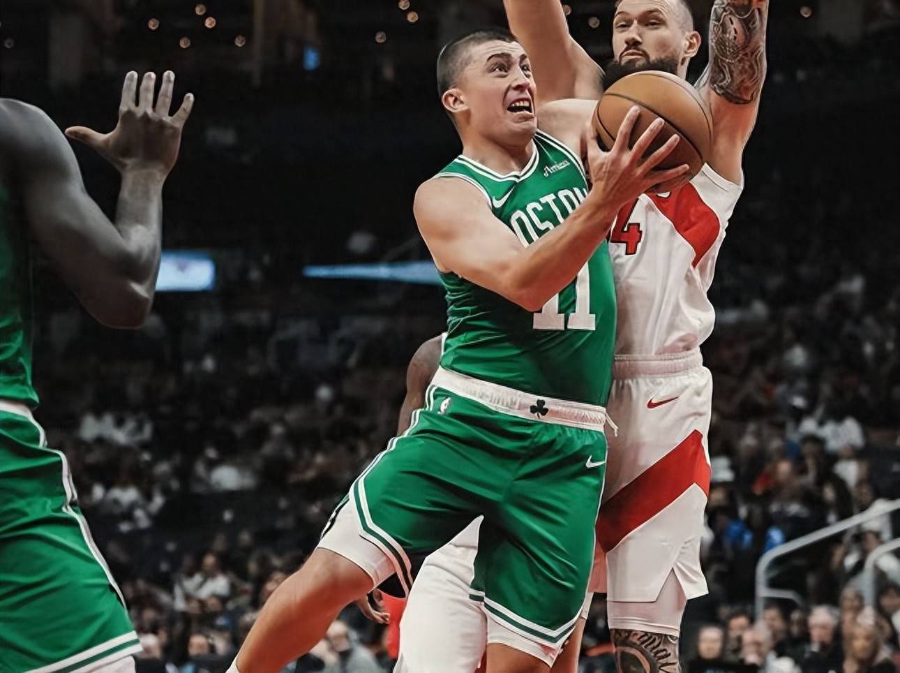 包含NBA常规赛赛程吃紧;多伦多猛龙赛前绝杀压哨;球迷炸锅;轮换策略成焦点的词条 包含NBA常规赛赛程吃紧;多伦多猛龙赛前绝杀压哨;球迷炸锅;轮换策略成焦点的词条